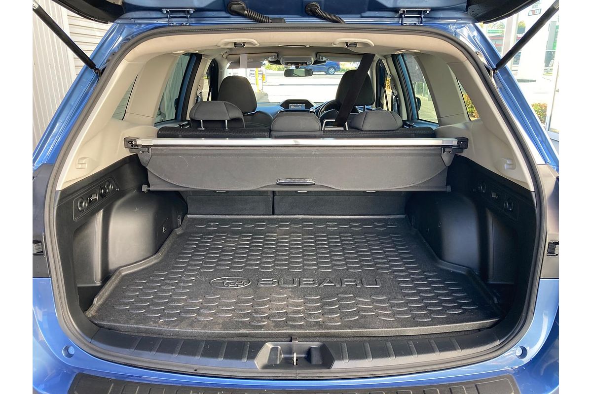 2023 Subaru Forester Hybrid L S5