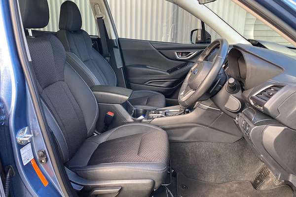 2023 Subaru Forester Hybrid L S5