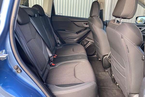 2023 Subaru Forester Hybrid L S5