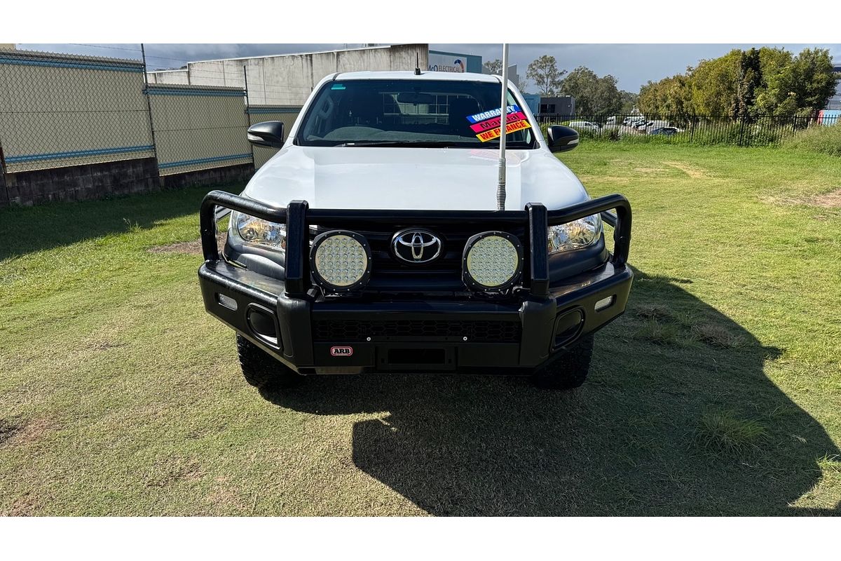 2017 Toyota Hilux Workmate (4x4) GUN125R 4X4
