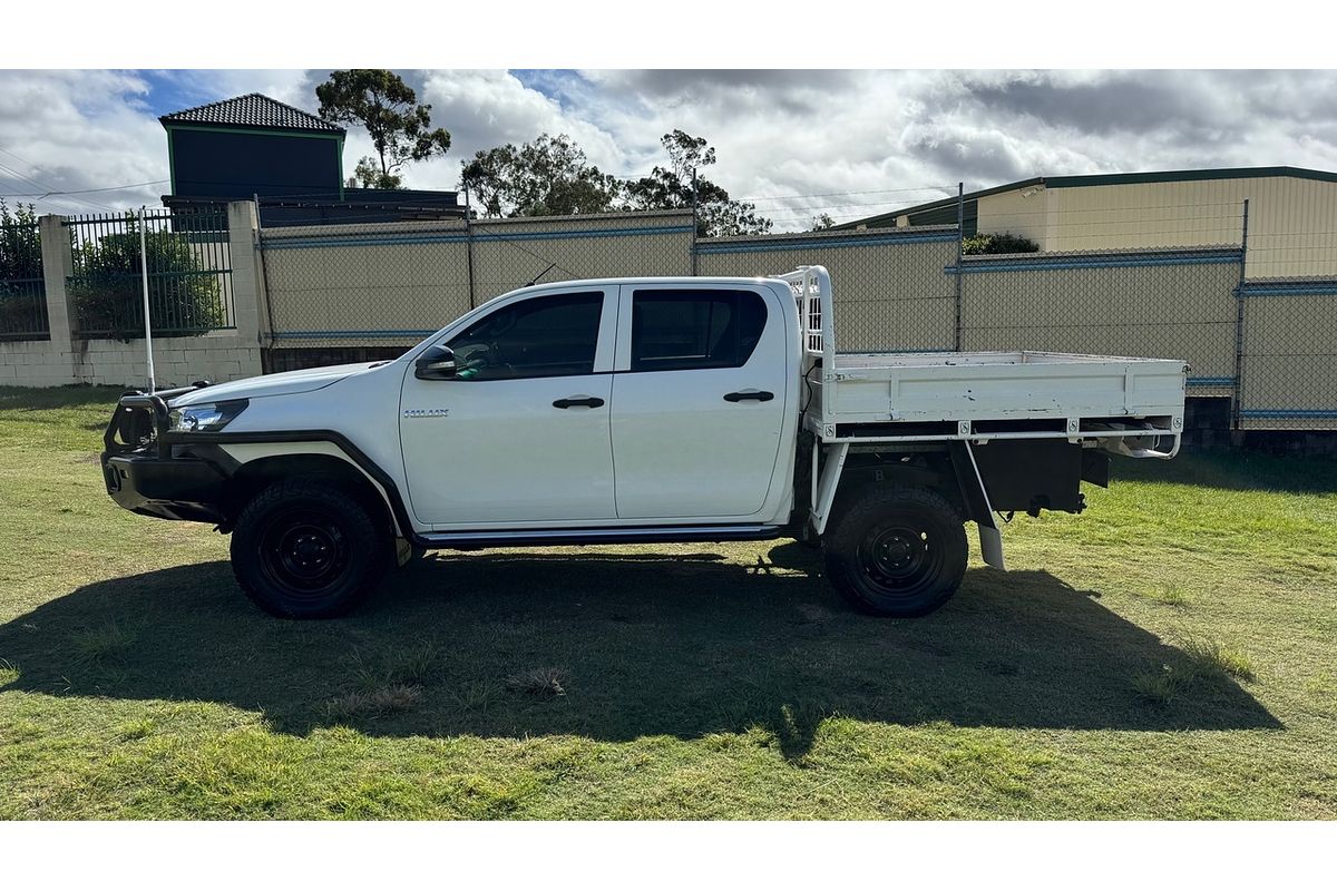 2017 Toyota Hilux Workmate (4x4) GUN125R 4X4