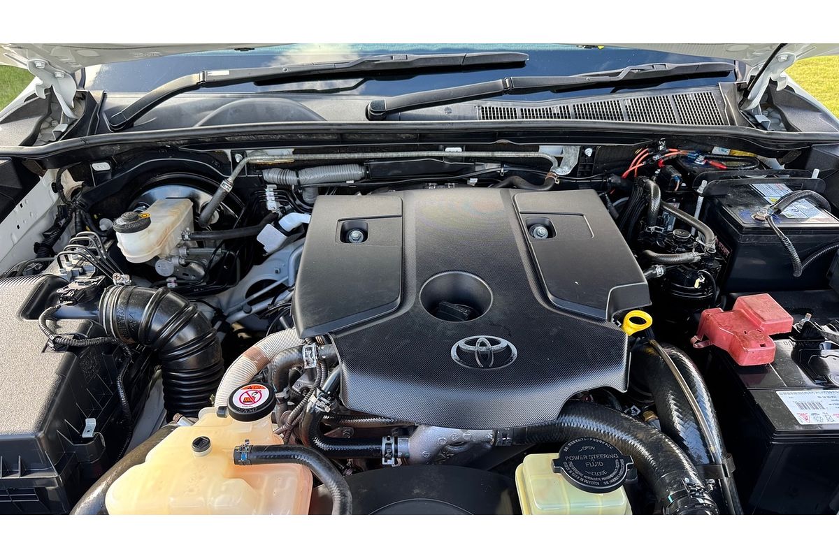 2017 Toyota Hilux Workmate (4x4) GUN125R 4X4