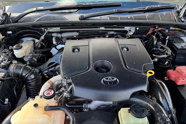 2017 Toyota Hilux Workmate (4x4) GUN125R 4X4