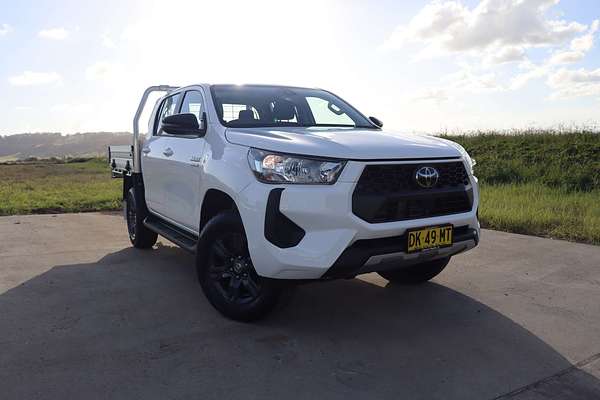 2024 Toyota Hilux SR GUN126R 4X4
