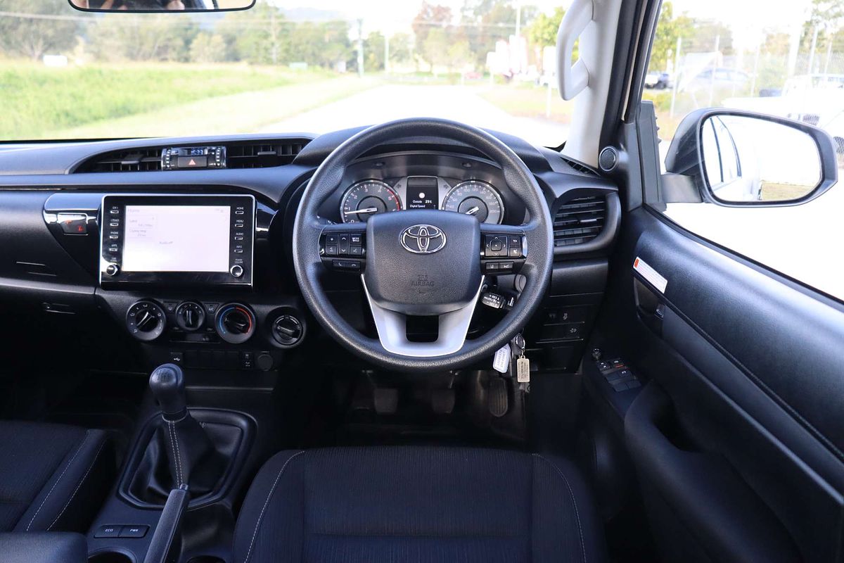 2024 Toyota Hilux SR GUN126R 4X4