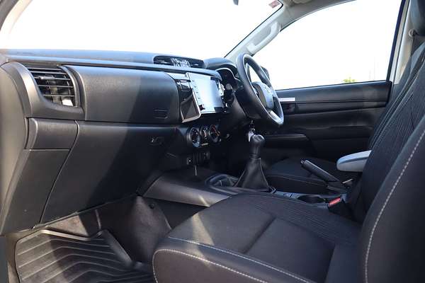 2024 Toyota Hilux SR GUN126R 4X4
