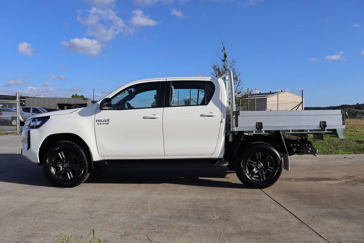 2024 Toyota Hilux SR GUN126R 4X4