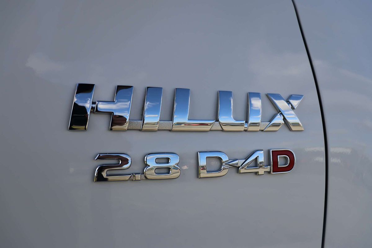 2024 Toyota Hilux SR GUN126R 4X4