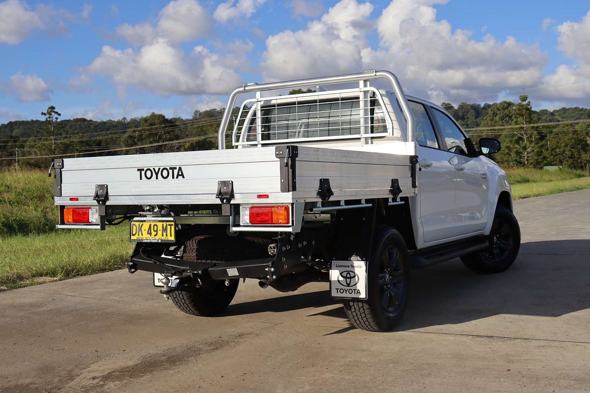 2024 Toyota Hilux SR GUN126R 4X4