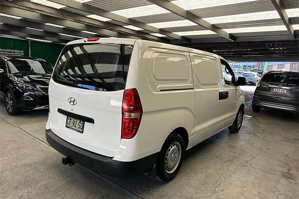2015 Hyundai iLoad TQ3-V Series II