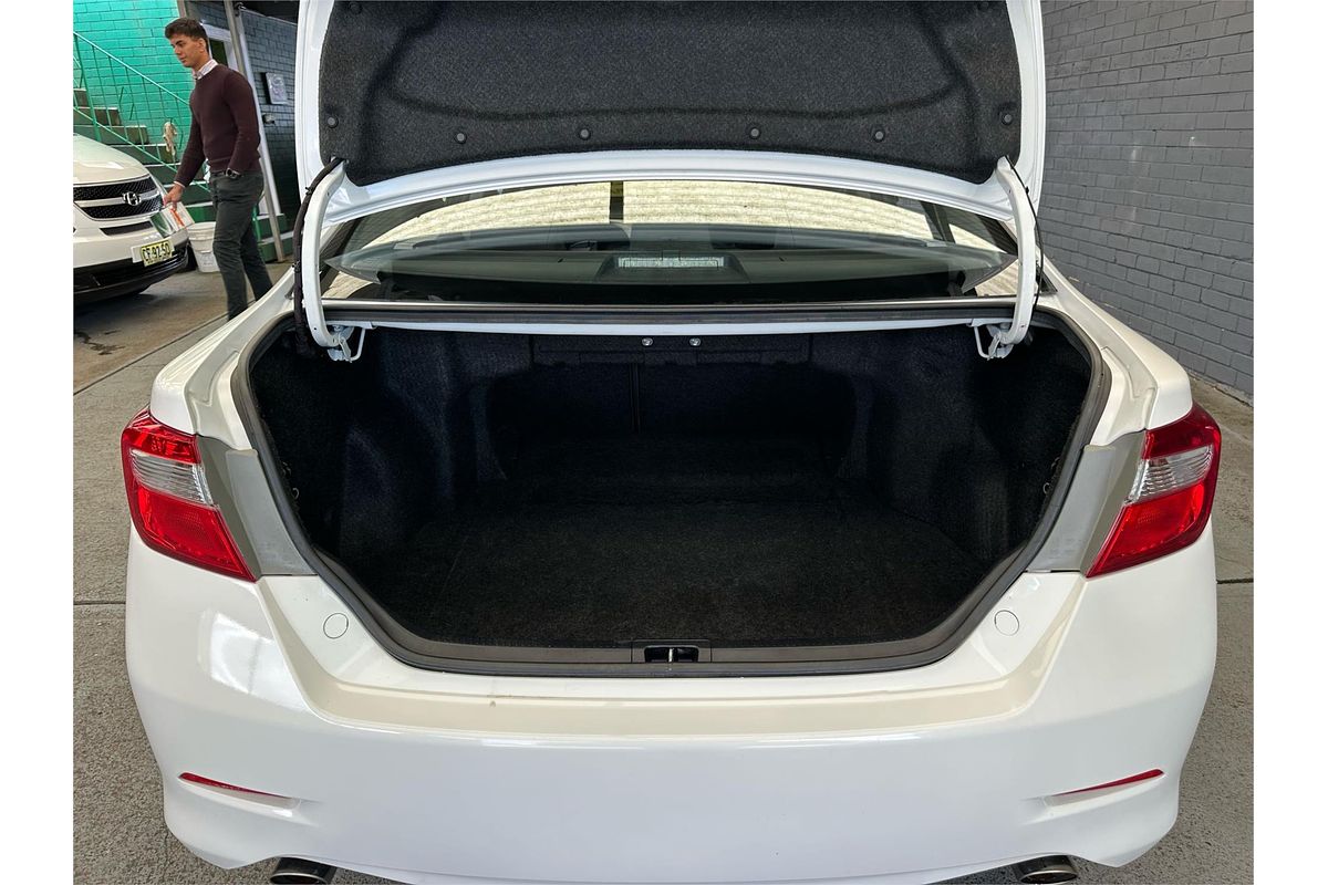 2013 Toyota Aurion AT-X GSV50R