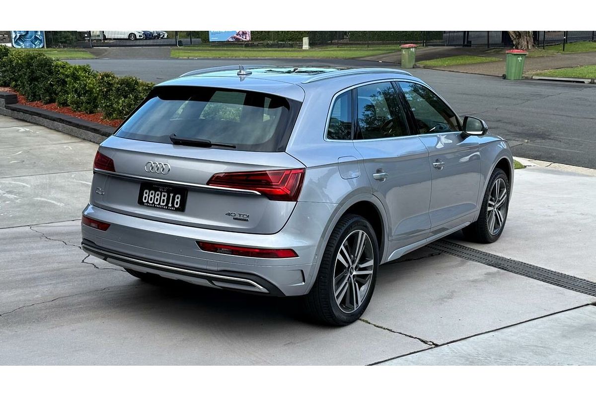 2022 Audi Q5 40 TDI FY