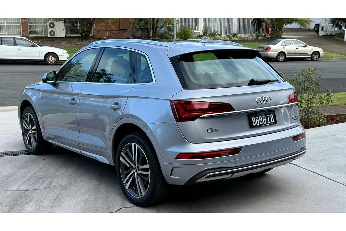2022 Audi Q5 40 TDI FY