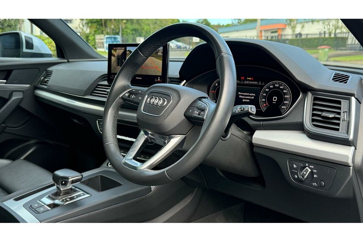 2022 Audi Q5 40 TDI FY