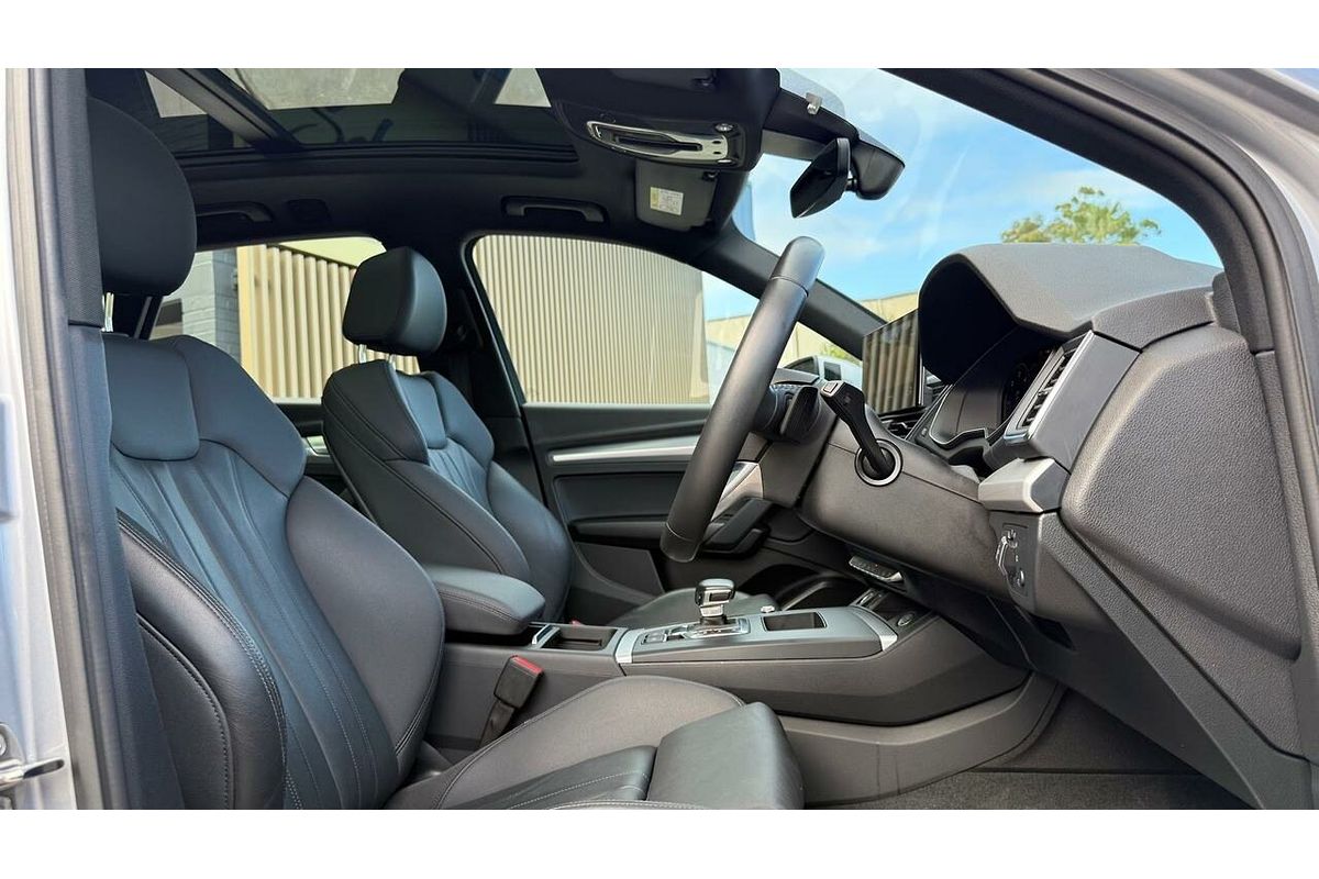 2022 Audi Q5 40 TDI FY
