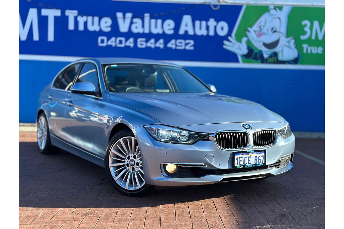 2012 BMW 3 Series 320i F30