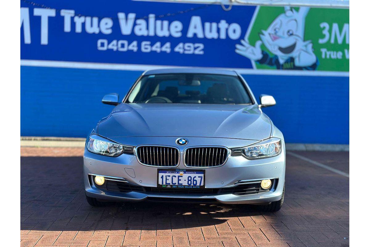 2012 BMW 3 Series 320i F30