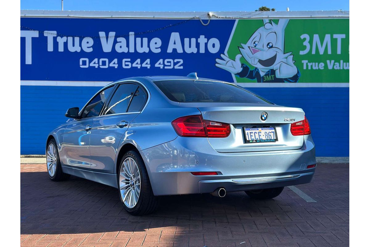 2012 BMW 3 Series 320i F30