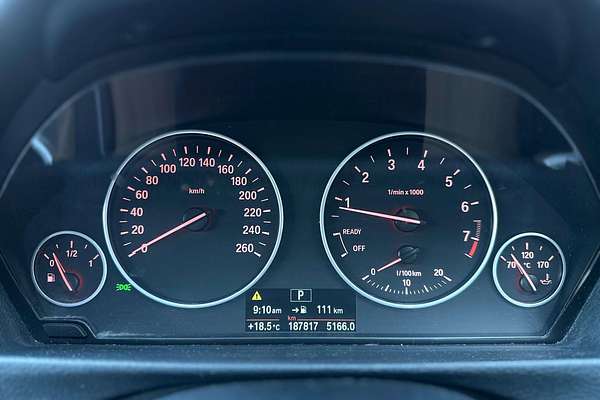 2012 BMW 3 Series 320i F30