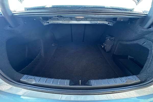 2012 BMW 3 Series 320i F30