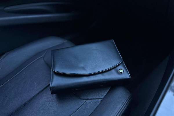 2012 BMW 3 Series 320i F30