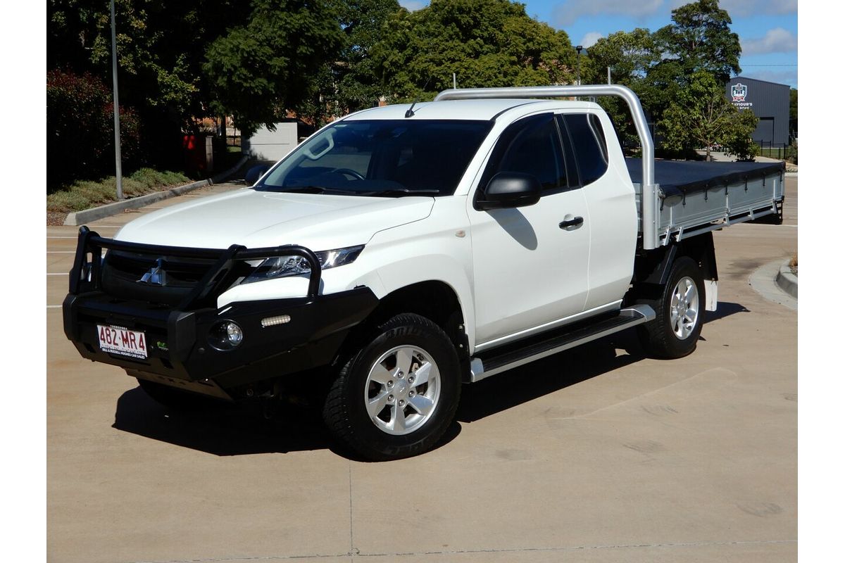 2021 Mitsubishi Triton GLX ADAS MR 4X4