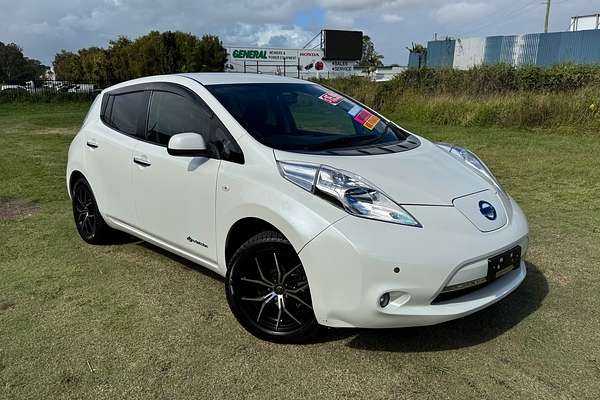 2019 Nissan Leaf G (electric) ZE1