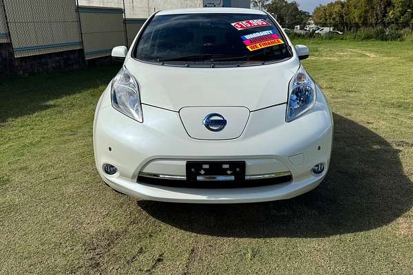 2019 Nissan Leaf G (electric) ZE1