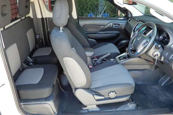 2021 Mitsubishi Triton GLX ADAS MR 4X4