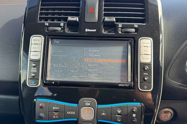 2019 Nissan Leaf G (electric) ZE1