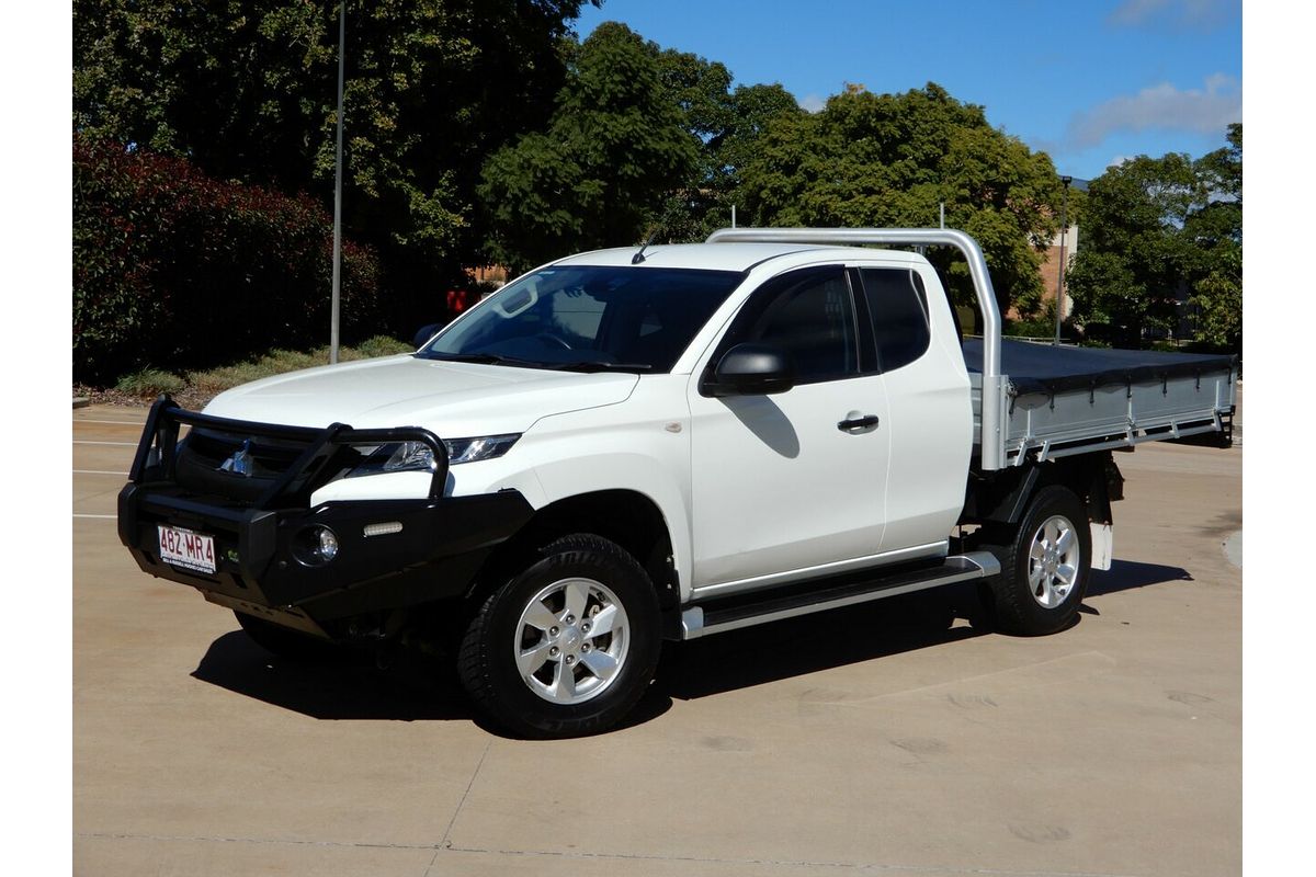 2021 Mitsubishi Triton GLX ADAS MR 4X4