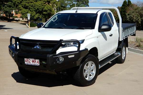 2021 Mitsubishi Triton GLX ADAS MR 4X4
