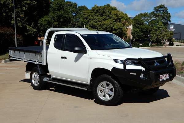 2021 Mitsubishi Triton GLX ADAS MR 4X4