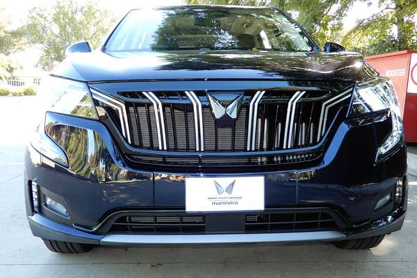 2025 Mahindra XUV700 AX7L MY25