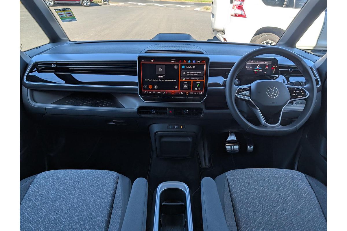 2025 Volkswagen ID. Buzz Pro BEV560 EB SWB