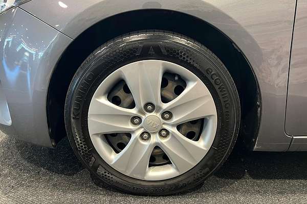 2017 Kia Cerato S YD