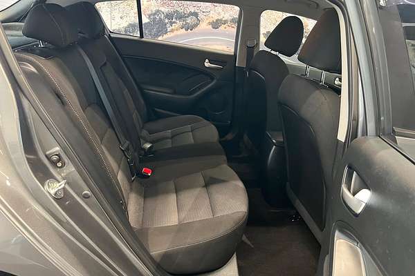 2017 Kia Cerato S YD