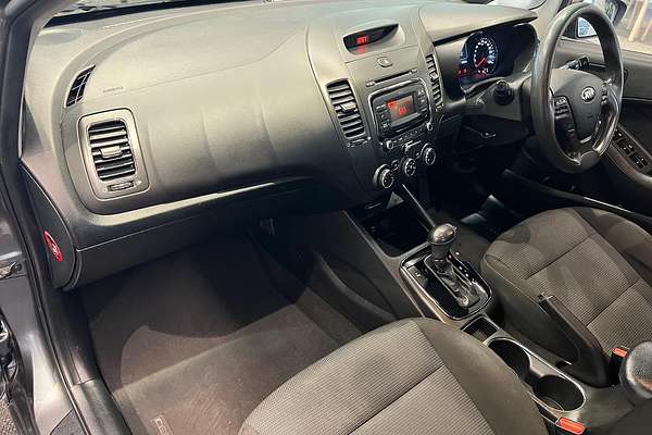 2017 Kia Cerato S YD