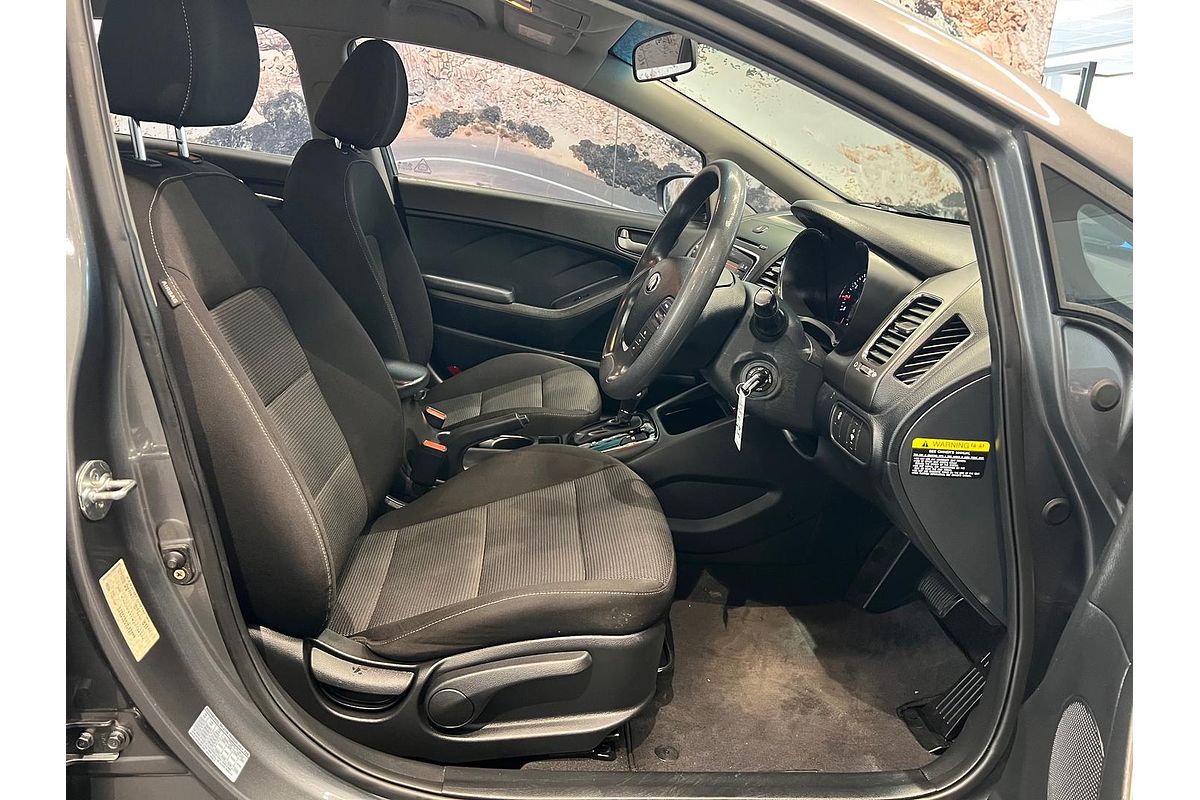 2017 Kia Cerato S YD