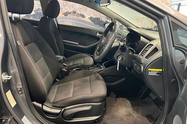 2017 Kia Cerato S YD