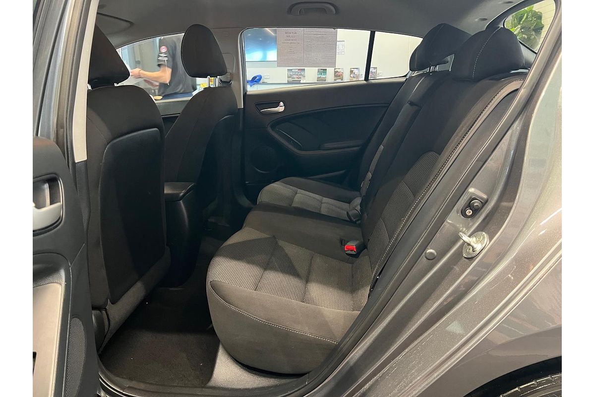 2017 Kia Cerato S YD