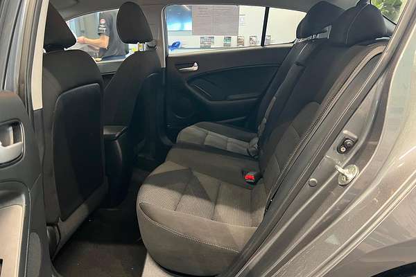 2017 Kia Cerato S YD