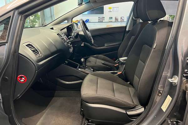 2017 Kia Cerato S YD