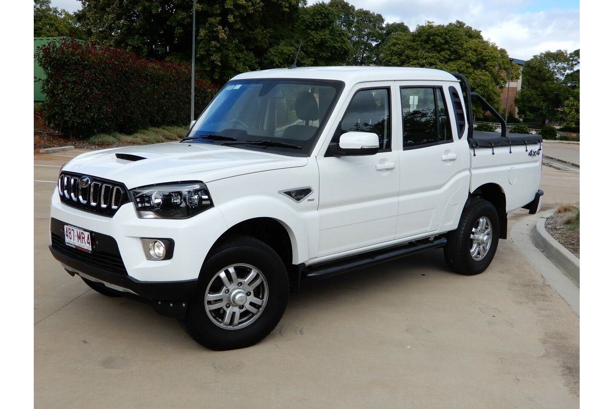 2022 Mahindra PIK-UP S11 4X4