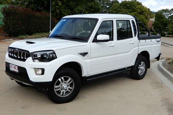 2022 Mahindra PIK-UP S11 4X4