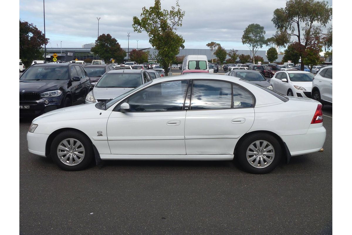 2005 Holden Commodore Acclaim VZ