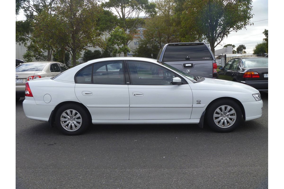 2005 Holden Commodore Acclaim VZ