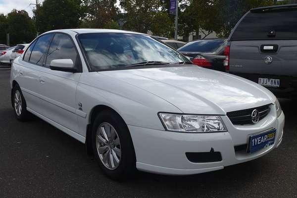 2005 Holden Commodore Acclaim VZ