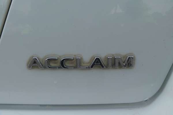 2005 Holden Commodore Acclaim VZ