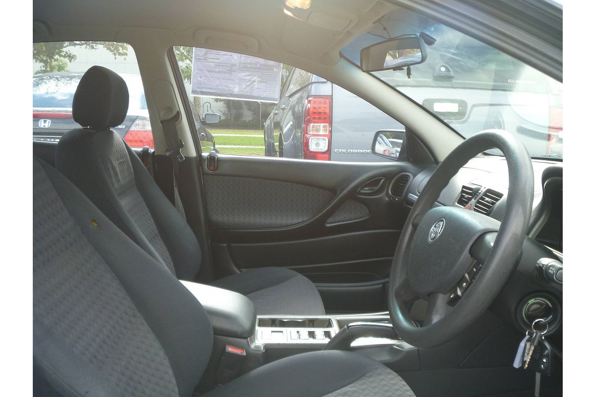 2005 Holden Commodore Acclaim VZ